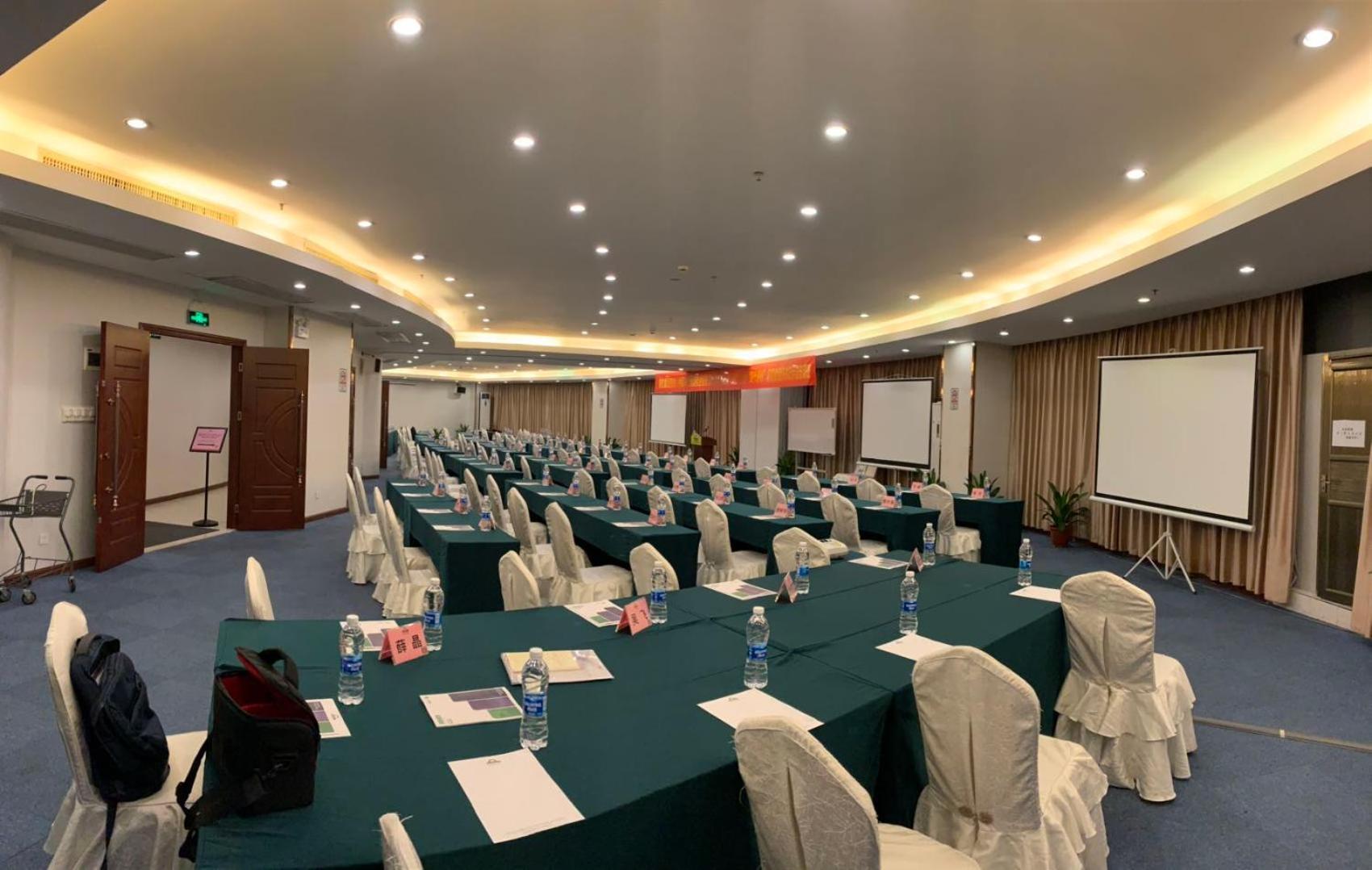 Days Inn Guangzhou Dış mekan fotoğraf