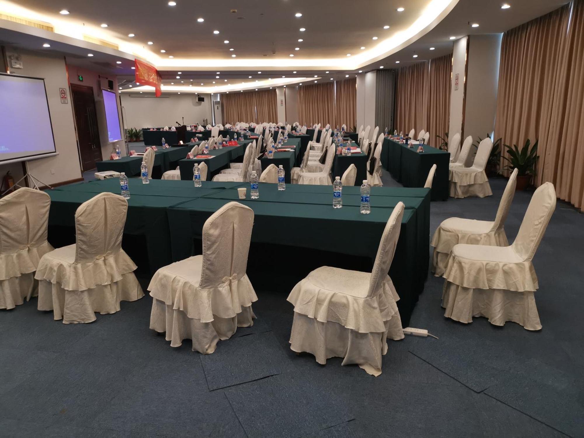 Days Inn Guangzhou Dış mekan fotoğraf