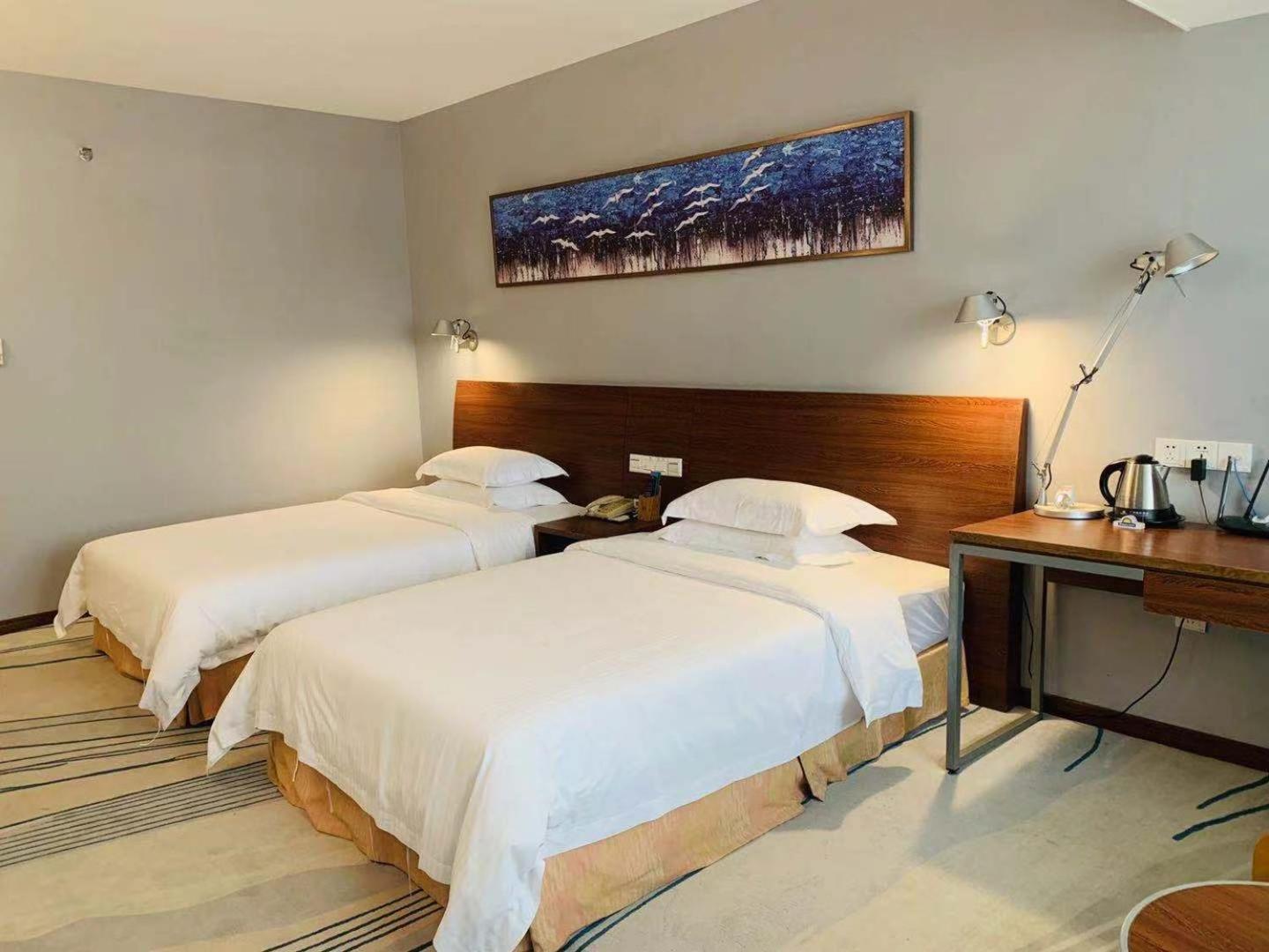 Days Inn Guangzhou Dış mekan fotoğraf