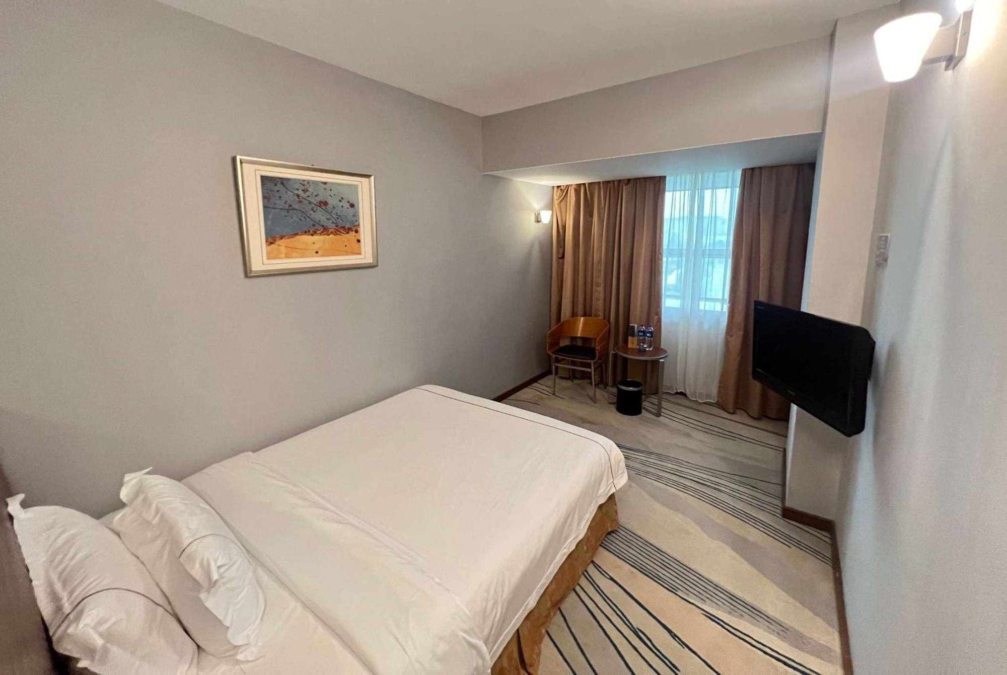 Days Inn Guangzhou Dış mekan fotoğraf