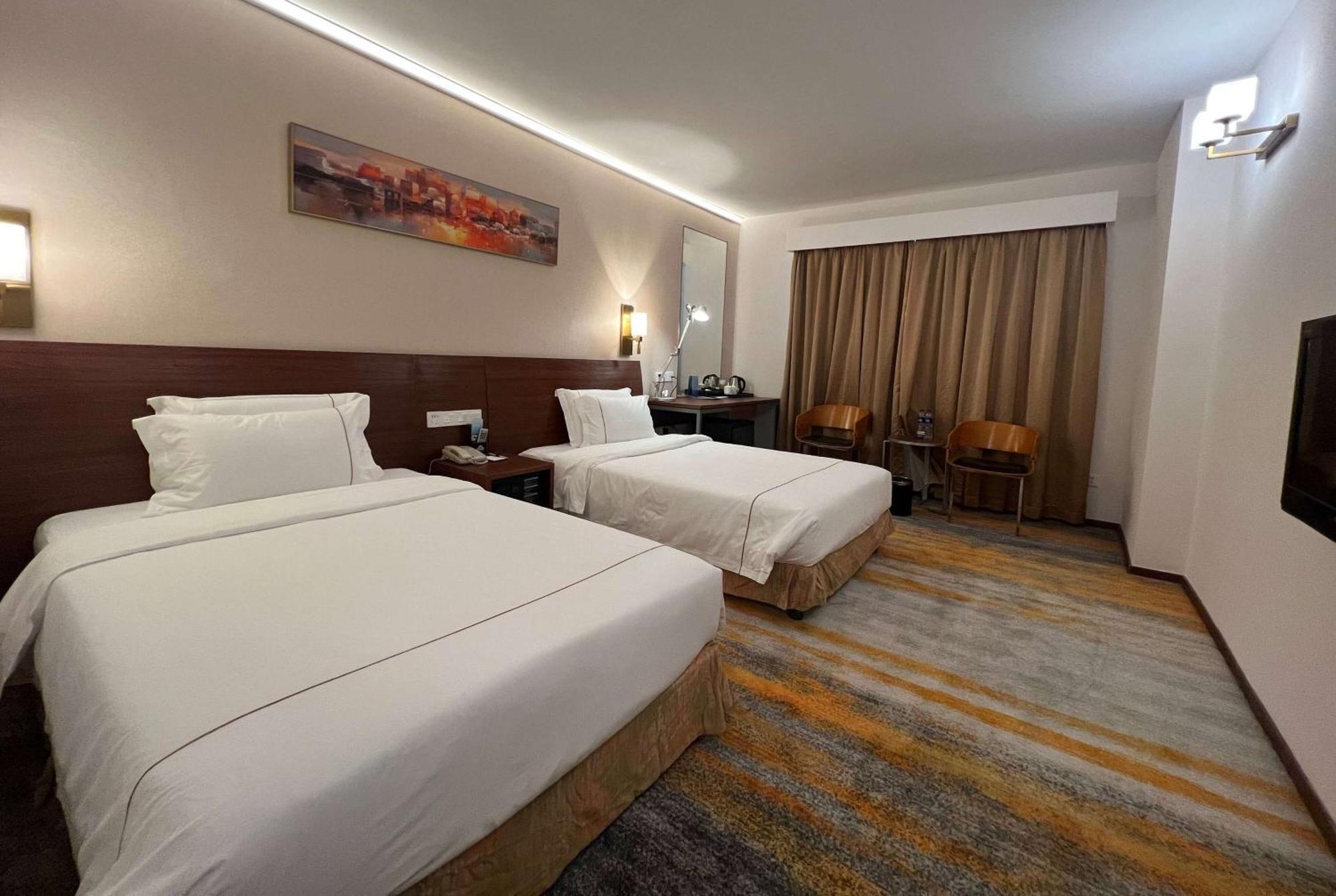 Days Inn Guangzhou Dış mekan fotoğraf